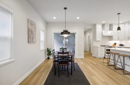 Madison House | Madison Luxury Home With Hot Tub - 10 min to UW- Walk to lake Monona