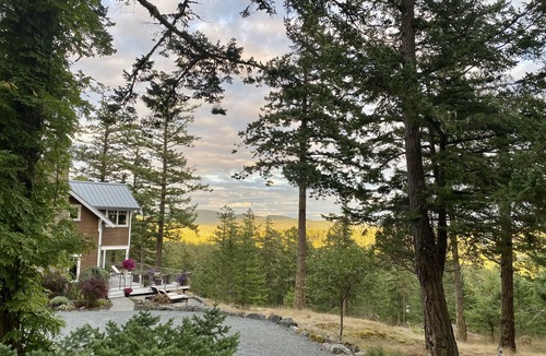 Deer Harbor Apartment | Madrona Suite - Spring/Summer on Orcas Island- rest where sea meets stillness