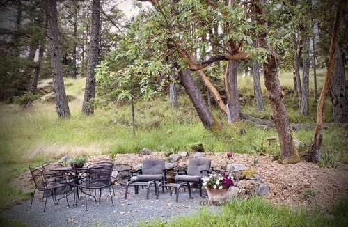 Deer Harbor Apartment | Madrona Suite - Spring/Summer on Orcas Island- rest where sea meets stillness