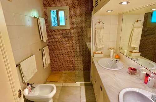 Marbella Apartment | Madrugada