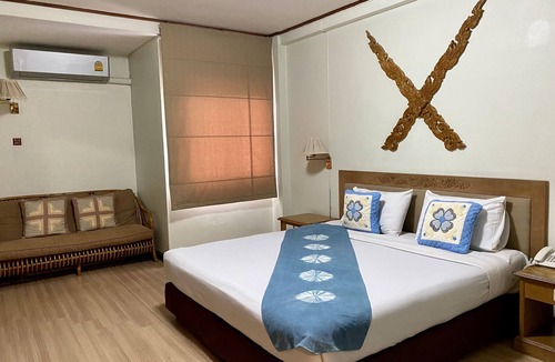 Phrae Hotel | Mae Yom Palace Hotel