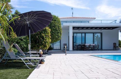 Pervolia Villa | Maestro Villa