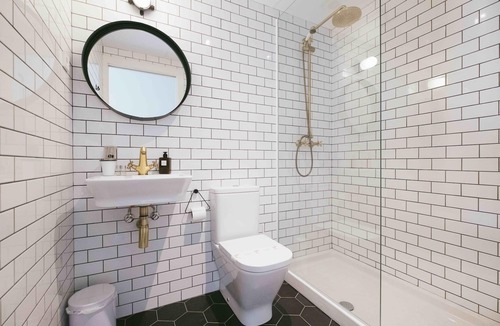 Esquerra de l'Eixample House | Magatzem 128