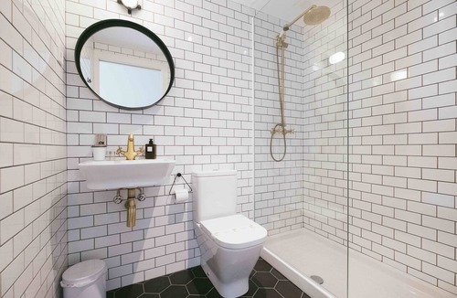 Esquerra de l'Eixample House | Magatzem 128