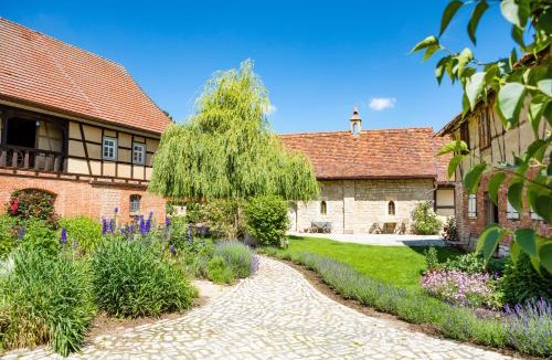 Alach Hotel | Magdalenengut Studios und Suiten