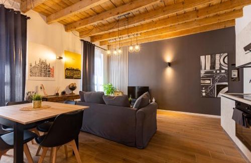 Bollate Apartment | Magenta 4