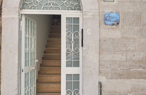 Trani Apartment | Magic and Enchantment, comfortable apartment in the heart of Trani's historic center