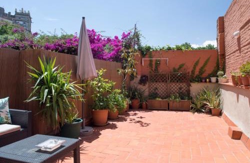 La Sagrada Familia Apartment | Magic Apartment with Private Terrace