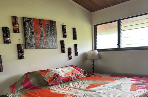 Kaunakakai Condo | Magic at Molokai. Come enjoy a nice relaxing, quiet island. Escape reality.