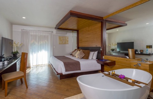 12th Street Hotel | Magic Blue Spa Boutique Hotel-Adult Only