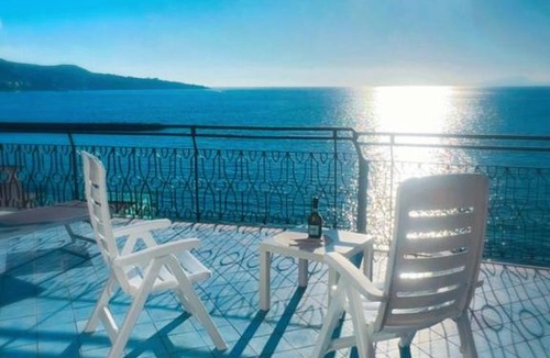 Meta Apartment | Magic Dream Sea View-Private Beachfront Terrace