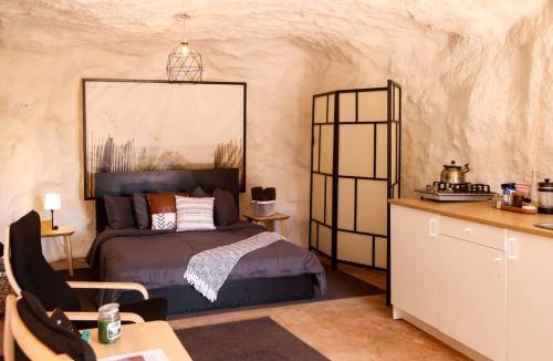 Moab House | Magical Cave on Secluded Ranch, the Perfect Base for Outdoor Adventures by the Colorado River in Moab, Utah