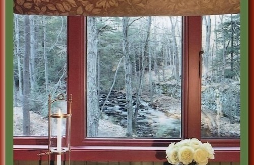 Dingmans Ferry House | Magical Cottage at the Governor's Retreat on Dingmans Creek