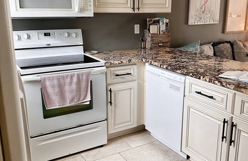 St. Augustine Beach Cottage | Magical courtyard private cottage by beach