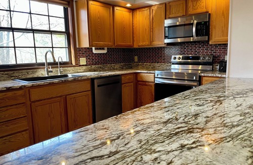 Old Timberline Cabin | Magical Montainbrook in Old Timberline - Ski, Hike, Golf, and More!