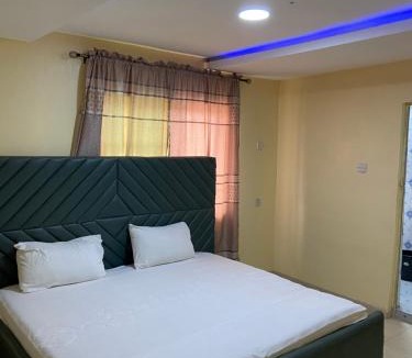 Alimosho Hotel | Magnet hotel & suite