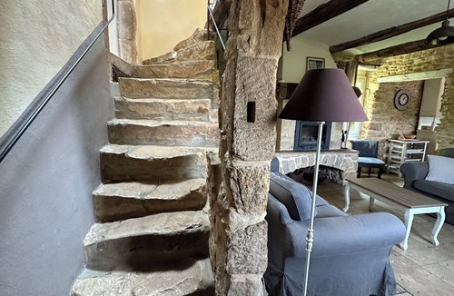 Saint Michel d'Euzet House | Magnificent stone farmhouse surrounded by vineyards, private swimming pool