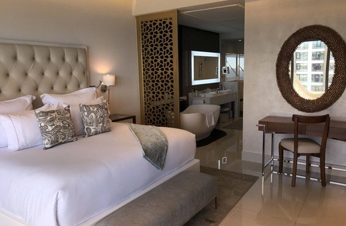 Cabo San Lucas Resort | Magnificent 2BR/3BA Suite at the 5 Diamond Garza Blanca Resort in Cabo San Lucas