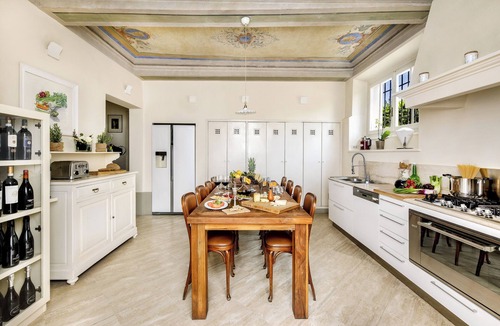 Arcetri Villa | MAGNIFICENT 8BD-8.5BA VILLA WITH HEATED POOL 1 MILE AWAY FROM HEART OF FLORENCE!