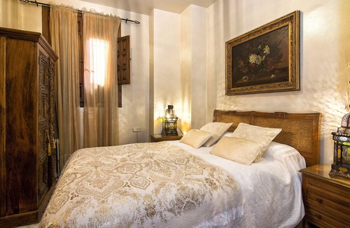 San Pedro House | Magnificent and spacious Moorish house from 1525 in the Albaicín neighborhood.