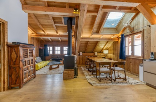 Villard-Reculas Apartment | Magnificent Apartment Le Taillefer with Mountain View, Balcony, Ski-In/Ski-Out