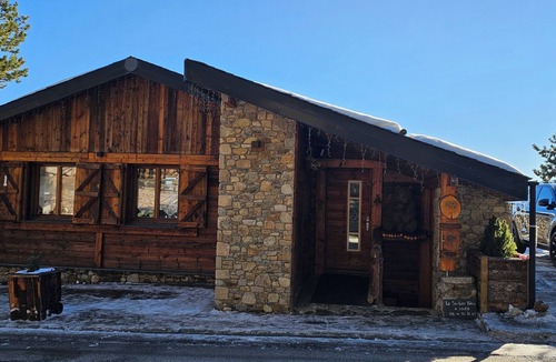 Les Angles Ski Chalet | Magnificent CHALET&SPA in the heart of the resort of Les Angles, EXCEPTIONAL VIEW.wifi