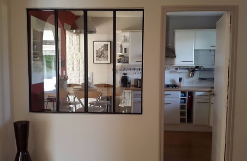 Ustaritz House | Magnificent contemporary Basque house with pisicine in a green setting