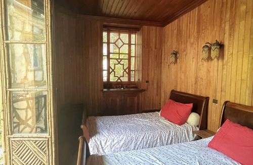Bagneres-de-Luchon Villa | Magnificent villa in the center of Bagnères de Luchon - Spa treatments, skiing.