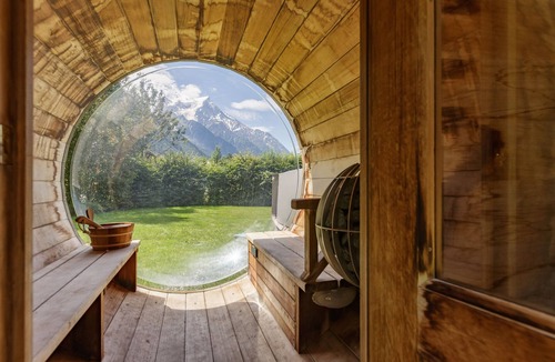 Chamonix City Centre Ski Chalet | Magnificent Chalet Valhalla 5*, central Chamonix