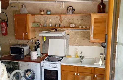 Saint-Aquilin House | Magnificent, fully-equipped gîte for rent in a quiet location