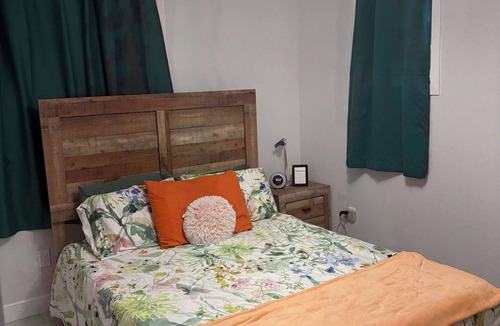 Longueuil Apartment | Magnificent new apartment 15 minutes from Berri-UQAM