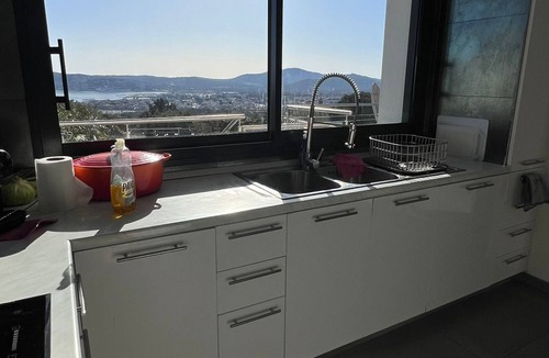 Les Restanques Villa | Magnificent panoramic view of the entire Gulf of St-Tropez