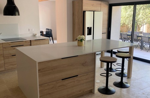 Jouques House | Magnificent Provencal estate north of Aix en Provence - sleeps 26