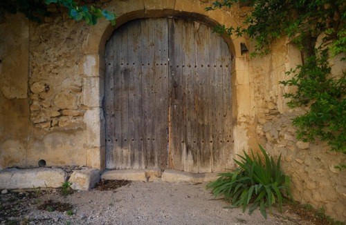 Rustrel House | Magnificent Provencal farmhouse for 10 people with swimming pool