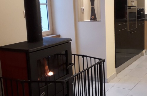 Vers House | Magnificent stone house with modern interior, sleeps 2-4.