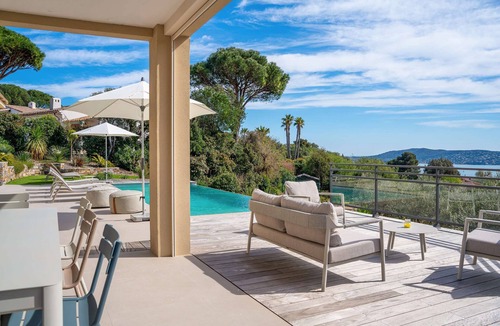 Les Restanques House | Magnificent villa with a pool and panoramic sea views, 6 persons – Gulf of Saint-Tropez