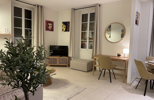 Carabacel Apartment | Magnifique 2pc luxe quartier du port place du pins