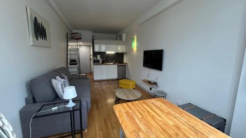 Vivienne Apartment | Magnifique Studio avec Mezzanine au Cœur de Paris