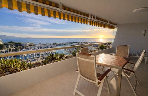 Villeneuve Loubet Beach Apartment | Magnifique vue sur le port