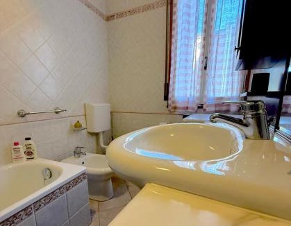 Buon Pastore-Sant'Agnese-San Damaso Apartment | Magnolia Apartment