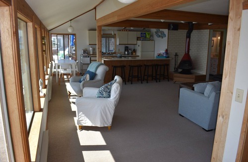 Vashon Island House | Magnolia Beachfront Home