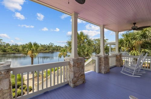 Steinhatchee House | Magnolia Breeze Getaway - Steinhatchee Florida