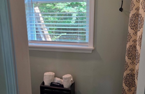 Hampstead Apartment | Magnolia Meadows