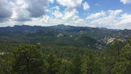 Keystone Hotel | Magnuson Grand Rushmore View