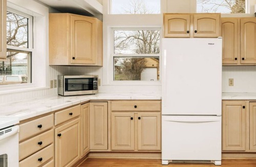 Great Falls House | Magpie - Charming Main Level Duplex Near Downtown