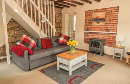 Morpeth House | Magpie Cottage