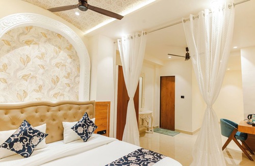 Thane West Hotel | Mahaveer Residency Hotel