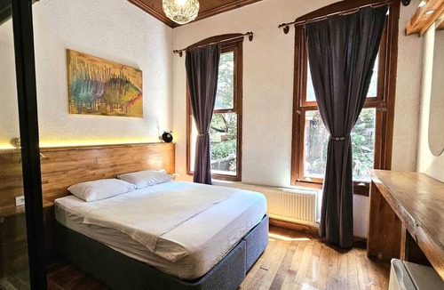Rasimpasa Hotel | Mahzen Otel