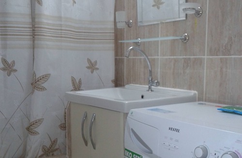 Cinarcik House | mai AK pansiyon