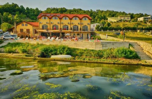 Eselnita House | Mai Danube